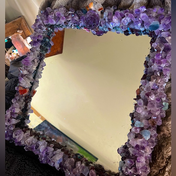 Gem Encrusted wall Hanging Mirror size 20x20 - Picture 2 of 6